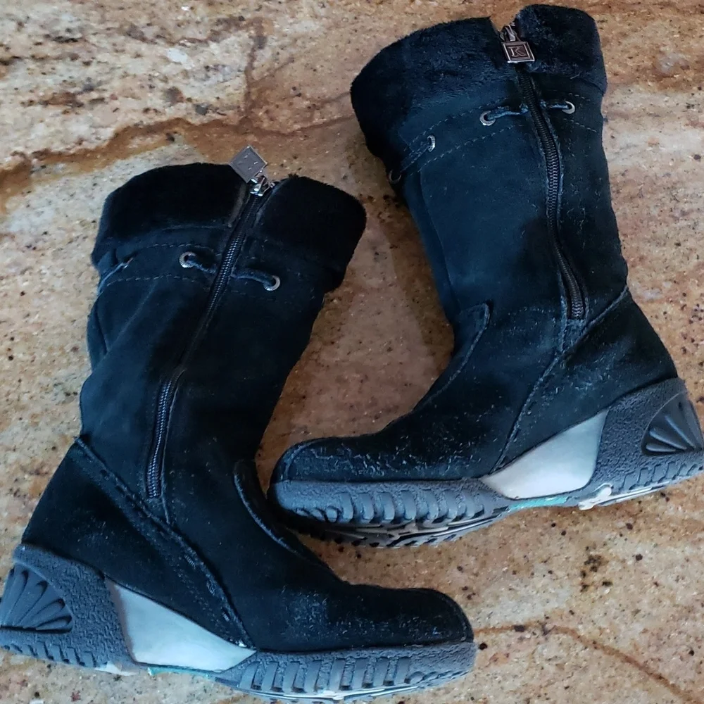 KHOMBU ALLANA SUEDE LEATHER WINTER BOOTS LINED SIDE ZIPPER SIZE 7M BLACK